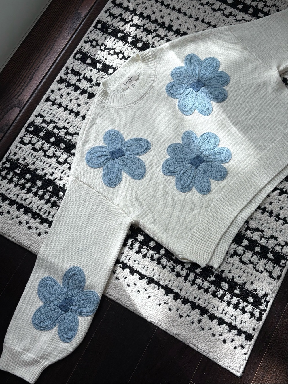 Jessica Simpson Embroidered Floral Sweater